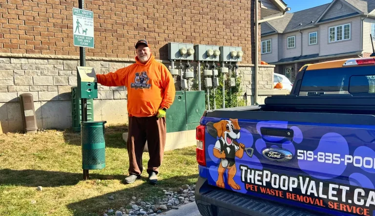 Pet Waste Station Hero 768x442